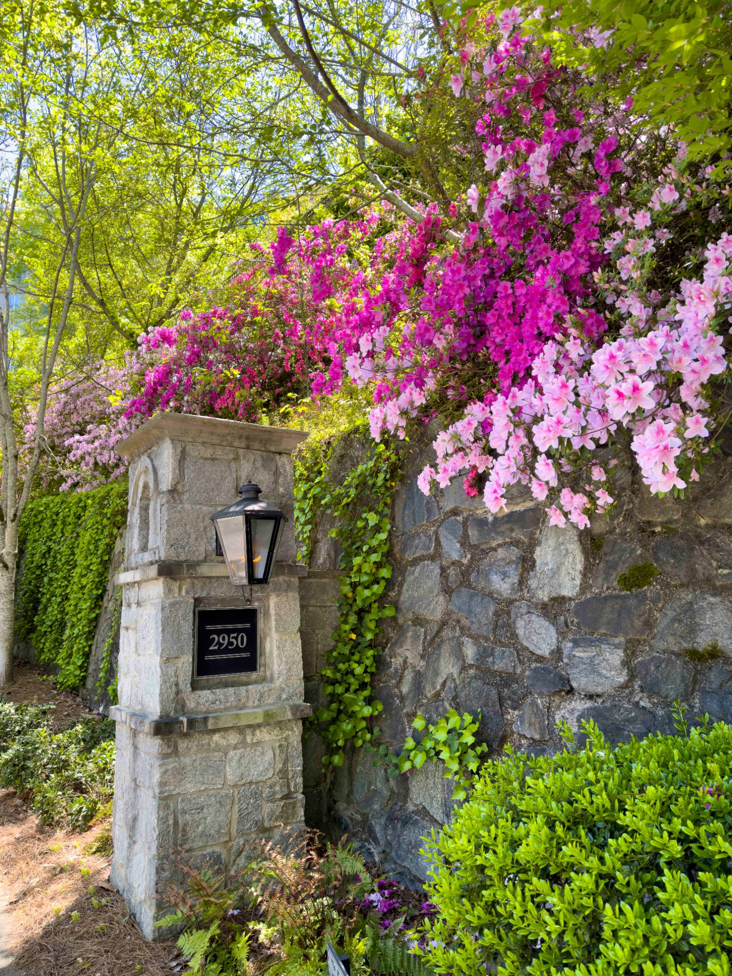 2950 stone entrance pillar